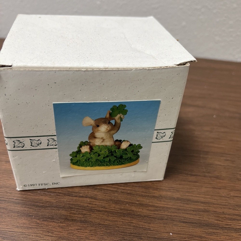 Charming Tails Fitz & Floyd "Good Luck" Mouse‎ 4 Leaf Clover Shamrocks Figurine - Picture 2 of 14